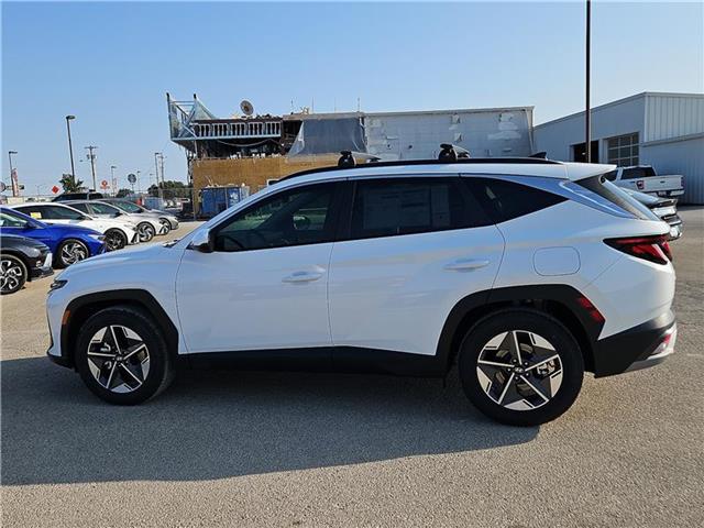 new 2025 Hyundai Tucson car, priced at $33,189