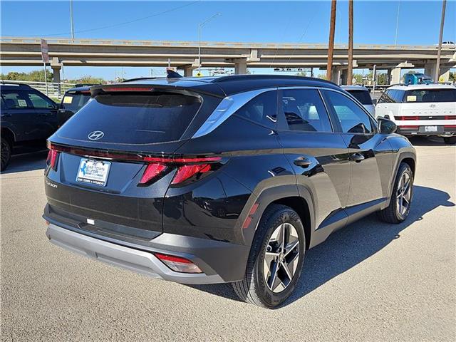 new 2025 Hyundai Tucson car