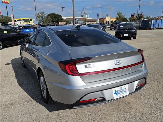 used 2022 Hyundai Sonata car, priced at $23,073