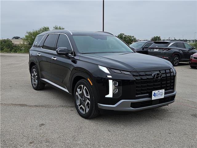 new 2025 Hyundai Palisade car, priced at $46,005