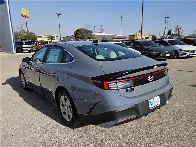 new 2025 Hyundai Sonata car