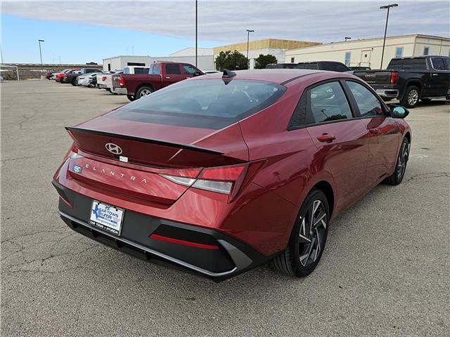 new 2025 Hyundai Elantra car