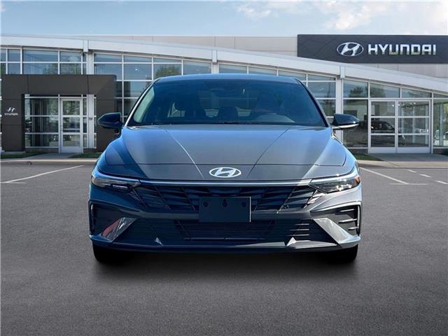 new 2025 Hyundai Elantra car