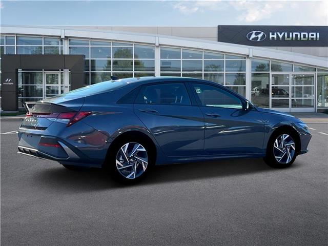 new 2025 Hyundai Elantra car