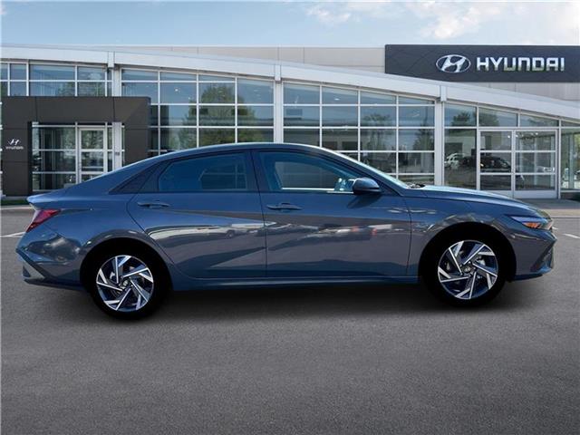 new 2025 Hyundai Elantra car