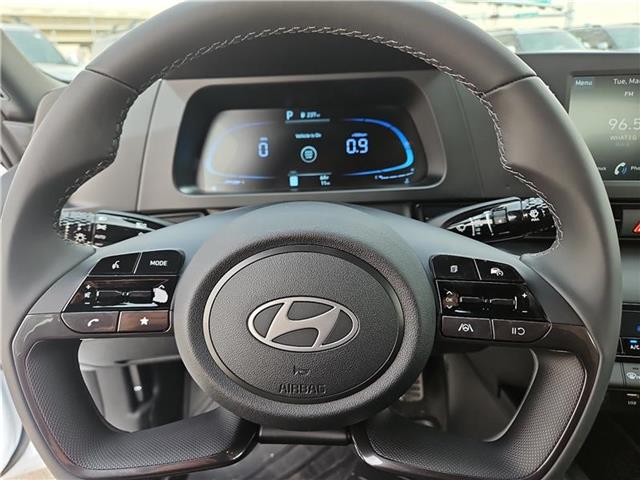 new 2025 Hyundai Elantra car