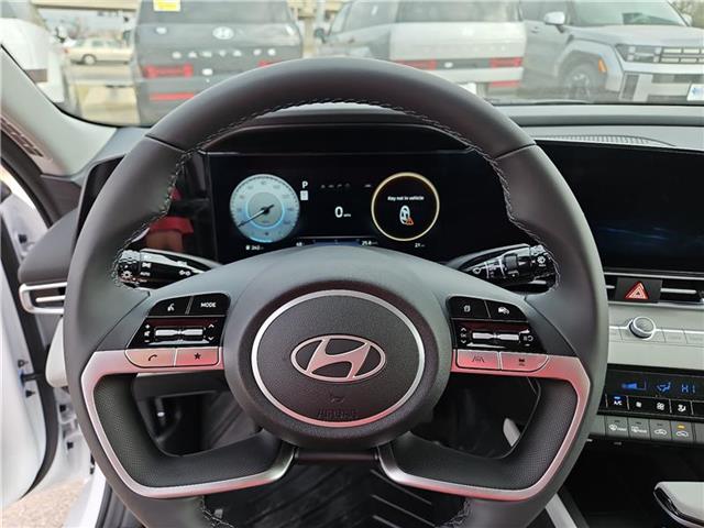 new 2025 Hyundai Elantra car