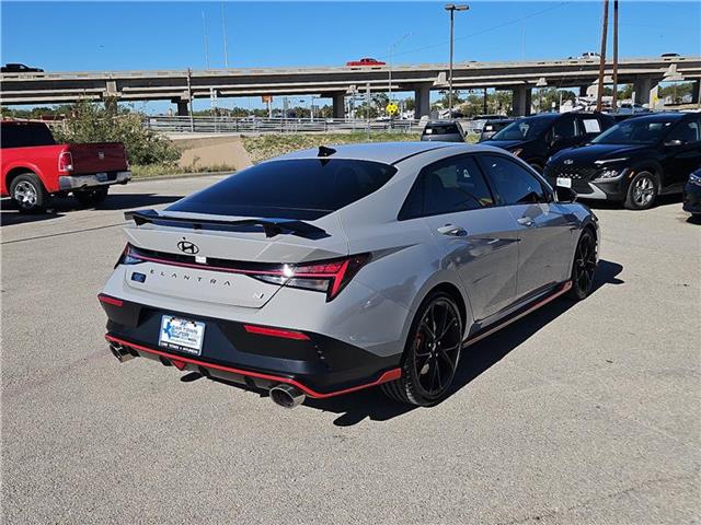 new 2025 Hyundai Elantra N car