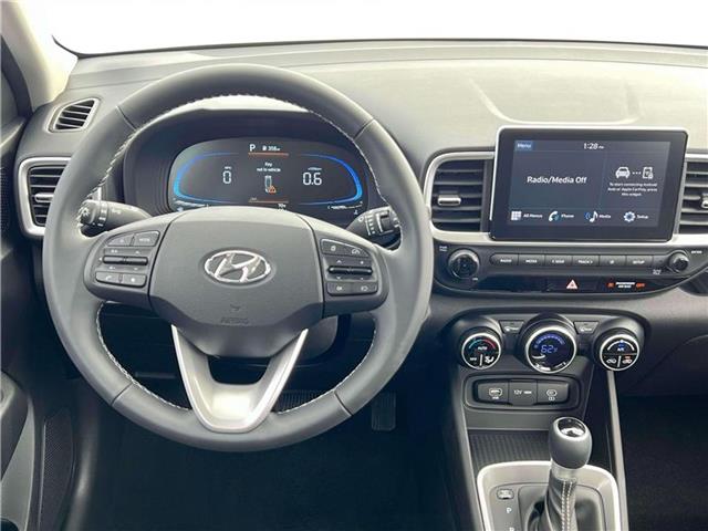 new 2025 Hyundai Venue car