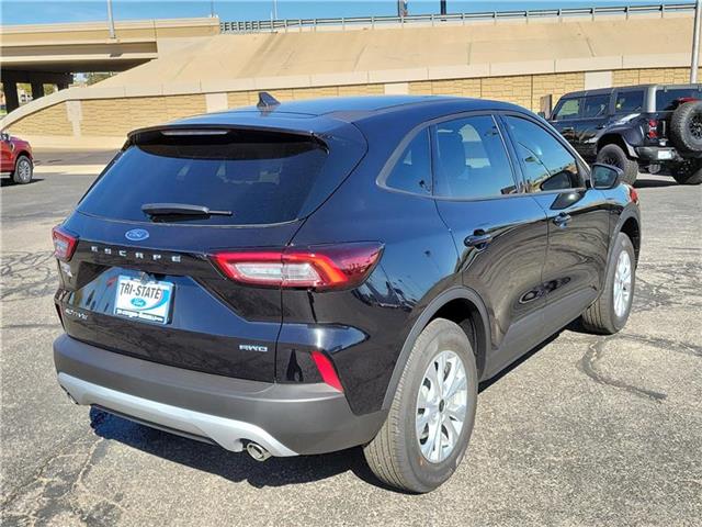 new 2025 Ford Escape car, priced at $33,825