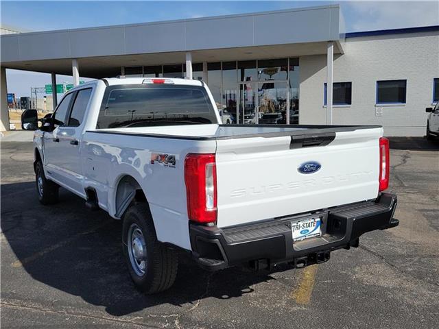 new 2025 Ford F-250 car, priced at $70,340