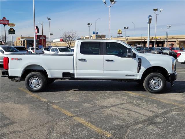 new 2025 Ford F-250 car, priced at $70,340