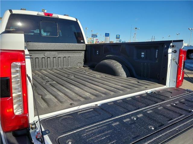 new 2025 Ford F-250 car, priced at $91,465