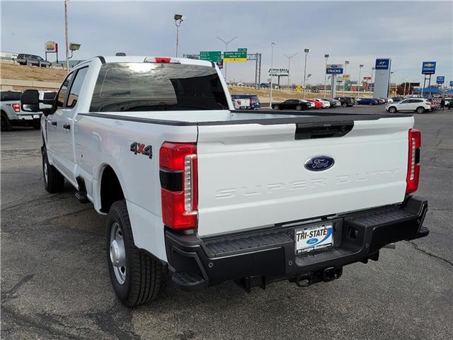 new 2024 Ford F-350 car, priced at $61,625