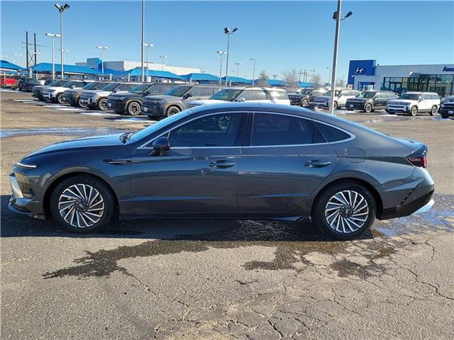 used 2024 Hyundai Sonata Hybrid car, priced at $32,500