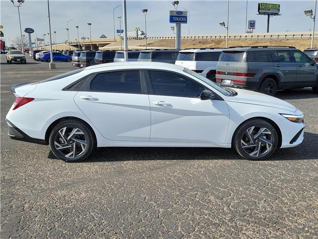 new 2025 Hyundai Elantra car, priced at $27,695