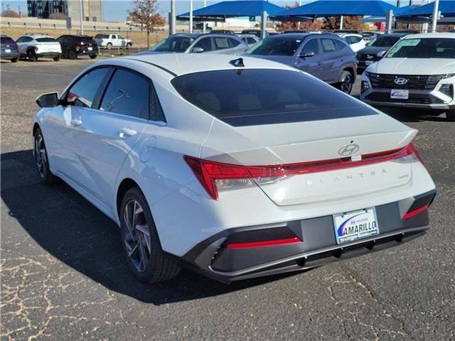 new 2025 Hyundai Elantra car, priced at $31,230