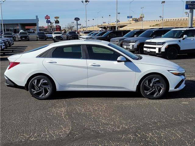 new 2025 Hyundai Elantra car, priced at $30,325